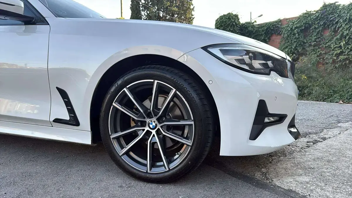 Usado BMW 320 190 CV (139 kW) 2019 Blanco Berlina