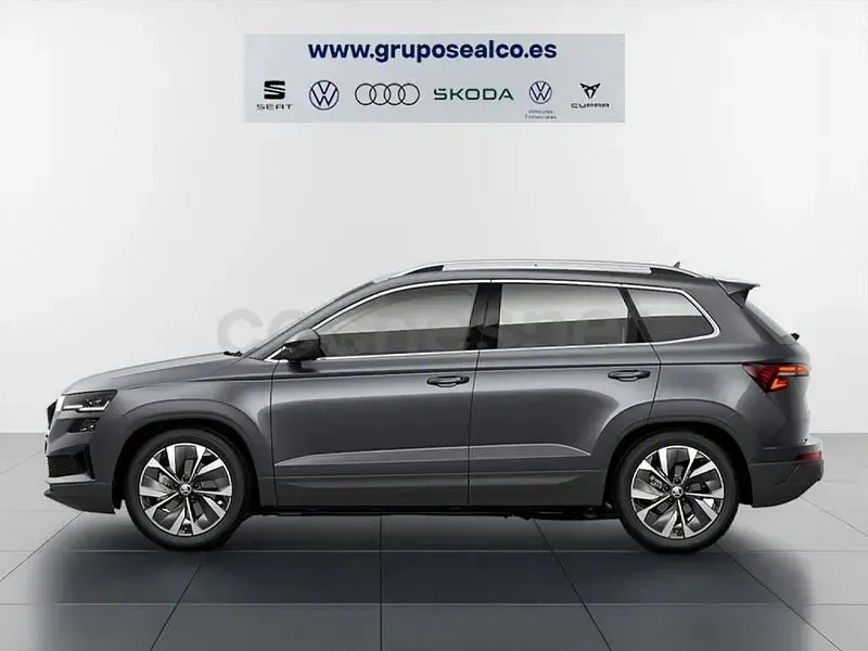 Usado Skoda Karoq Style 150 CV (110 kW) 2022 Beige SUV