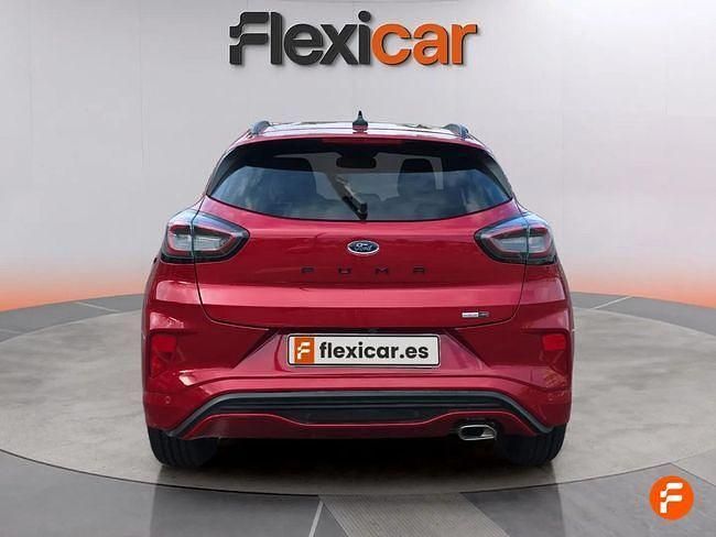 Usado Ford Puma Titanium 125 CV (91 kW) 2022 Rojo SUV