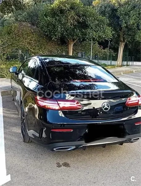 Usado Mercedes E350 286 CV (210 kW) 2020 Negro Coupe