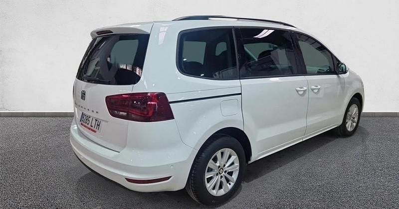 Usado Seat Alhambra Style 150 CV (110 kW) 2021 Monovolumen