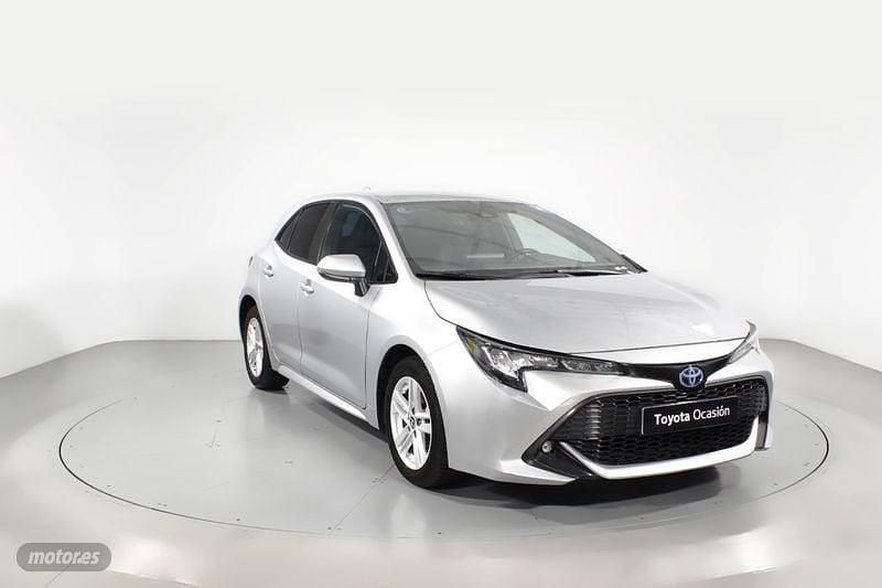 Gris Usado 2022 Toyota Corolla Active Berlina | 22.100 € (Un poco caro) - Imagen 1/4