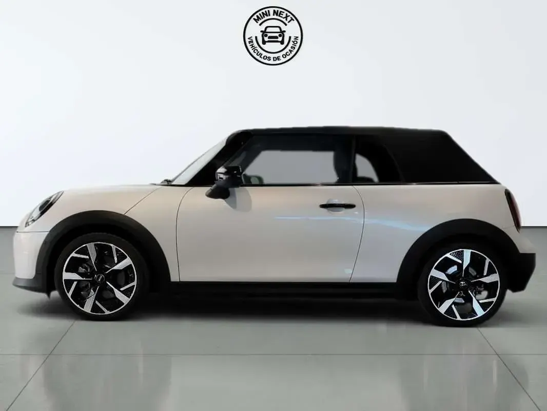 Usado Mini Cooper Cabriolet Classic 163 CV (119 kW) 2025 Descapotable