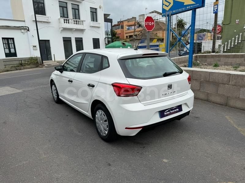 Usado Seat Ibiza Reference 95 CV (69 kW) 2019 Blanco Berlina