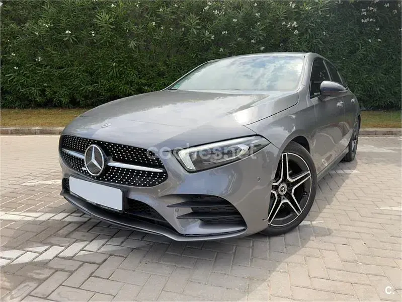 Usado Mercedes A35 AMG 306 CV (225 kW) 2019 Gris / plata Berlina