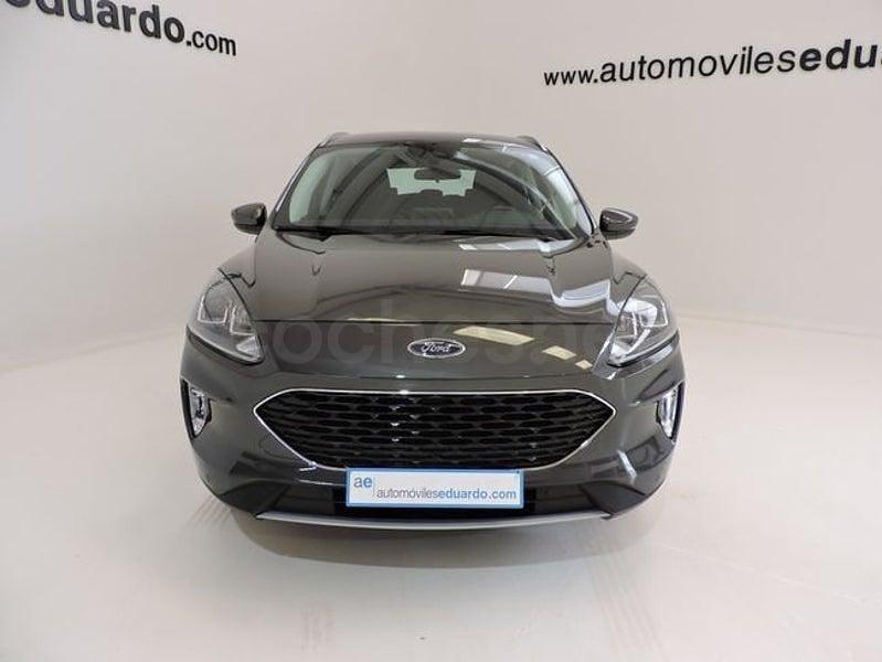 Usado Ford Kuga Trend 120 CV (88 kW) 2021 Gris / plata SUV