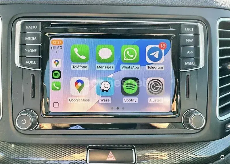 Usado Seat Alhambra Style 150 CV (110 kW) 2019 Granate Monovolumen