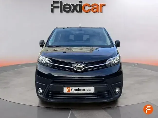 Usado Toyota Proace Comfort 120 CV (88 kW) 2023 Negro Monovolumen
