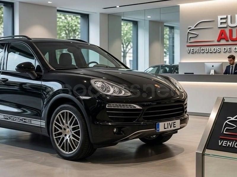 Käytetty Porsche Cayenne 245 HP (180 kW) 2011 Musta Katumaasturi