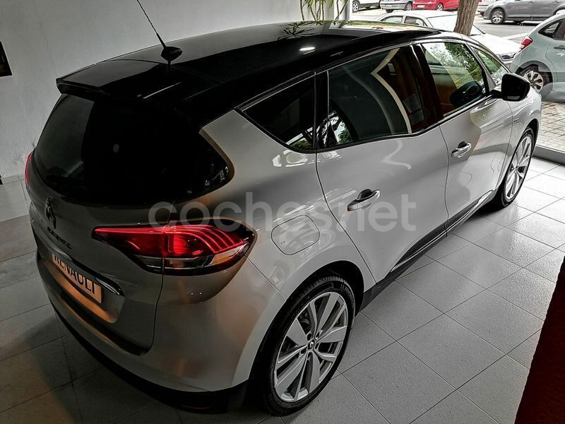 Gris / plata Usado 2019 Renault Scénic IV LIMITED Monovolumen | 17.690 € (Precio justo) - Imagen 1/4
