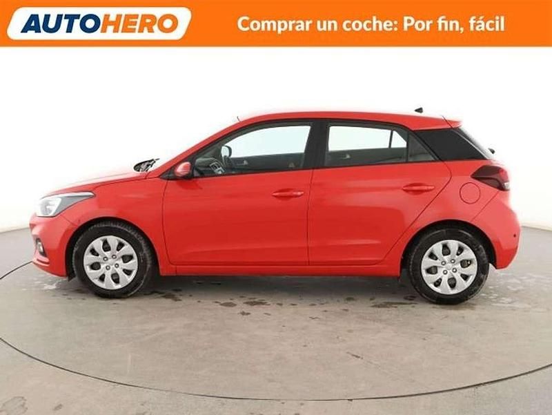 Usado Hyundai i20 84 CV (61 kW) 2019 Rojo Utilitario