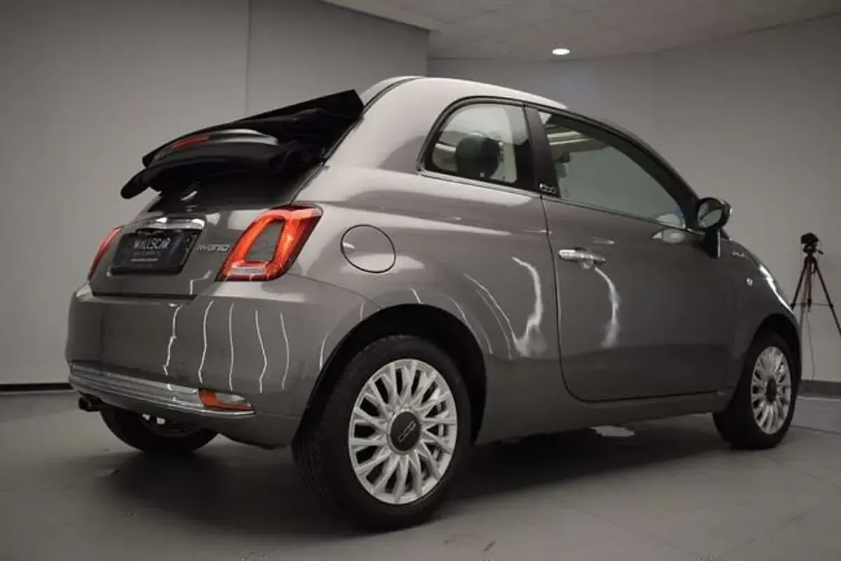 Usado Fiat 500 Dolcevita 69 CV (50 kW) 2023 Gris Descapotable