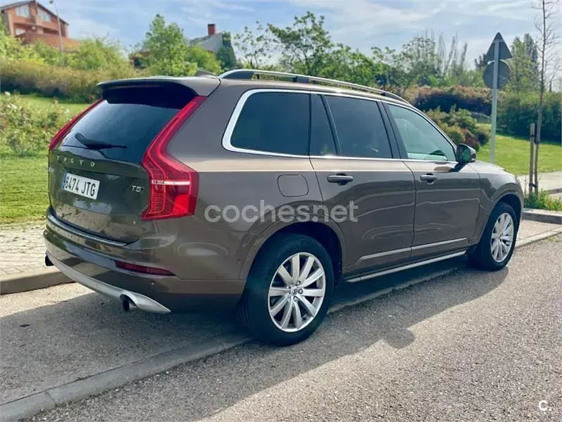Usado Volvo XC90 Momentum 254 CV (186 kW) 2016 Marrón SUV