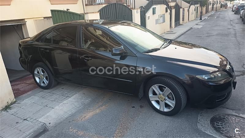 Negro Usado 2007 Mazda 6 Active Berlina | 3500 € (Precio justo) - Imagen 1/4
