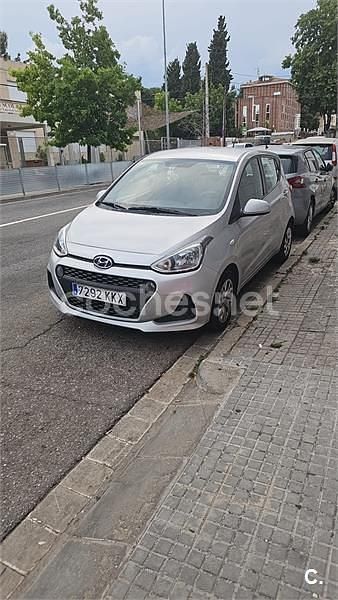 Gris / plata Usado 2019 Hyundai i10 GO! Utilitario | 7199 € (Precio justo) - Imagen 1/4