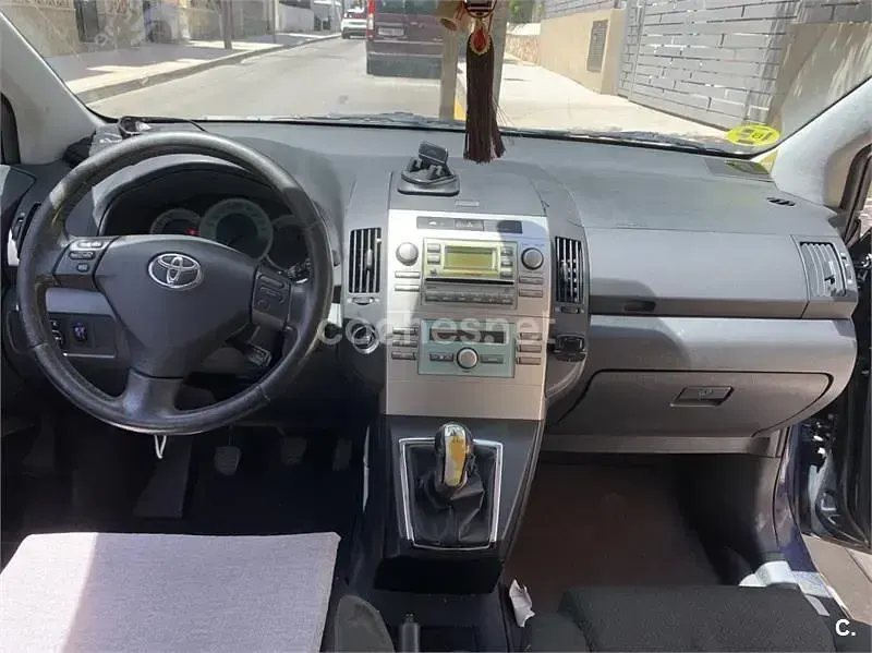 Usado Toyota Corolla Verso Sol 136 CV (100 kW) 2005 Azul Monovolumen