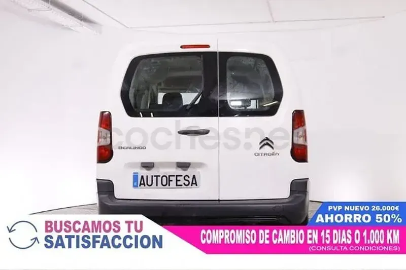 Usado Citroën Berlingo Live 102 CV (75 kW) 2020 Blanco Monovolumen