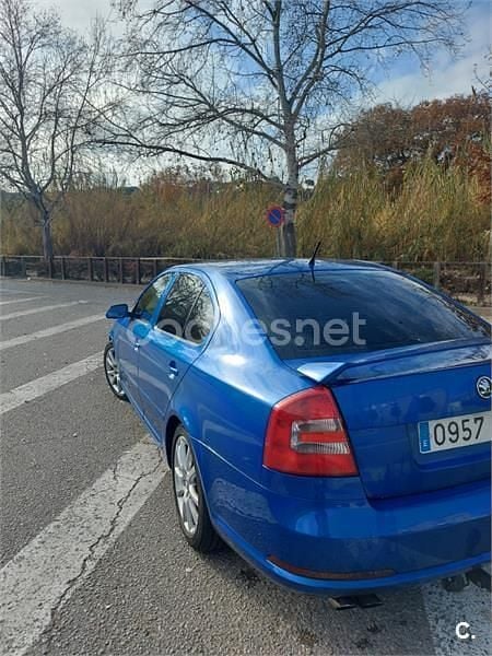 Usado Skoda Octavia RS 170 CV (125 kW) 2008 Azul Berlina
