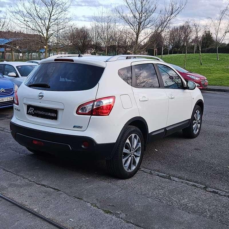 Usado Nissan Qashqai Premium Edition 106 CV (77 kW) 2011 Blanco SUV