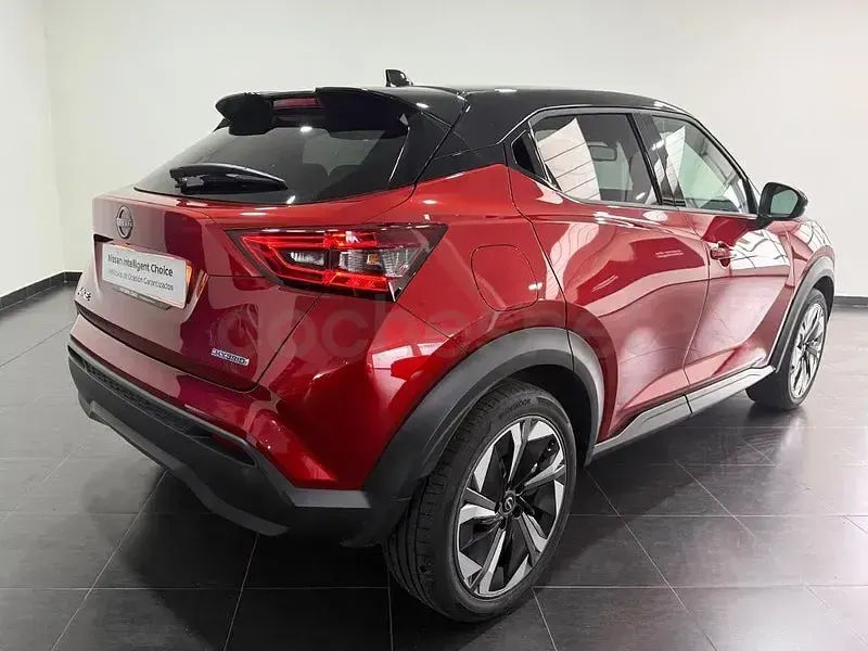 Usado Nissan Juke Tekna 143 CV (105 kW) 2025 Rojo SUV