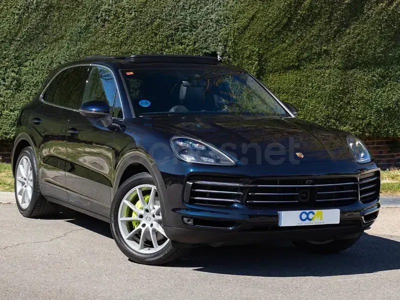 Käytetty Porsche Cayenne 462 HP (339 kW) 2019 Sininen Katumaasturi