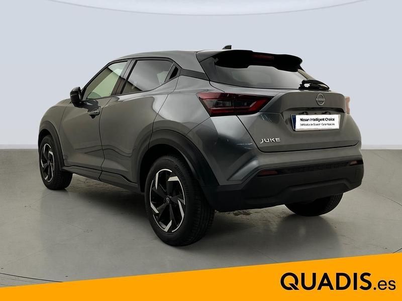 Usado Nissan Juke N-Connecta 114 CV (83 kW) 2024 Gris SUV