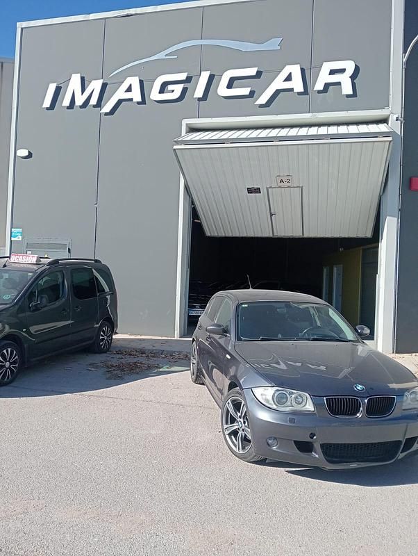 Usado BMW 120 163 CV (119 kW) 2006 Gris Utilitario