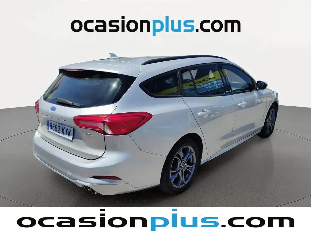 Usado Ford Focus ST-Line 125 CV (91 kW) 2019 Gris Familiar