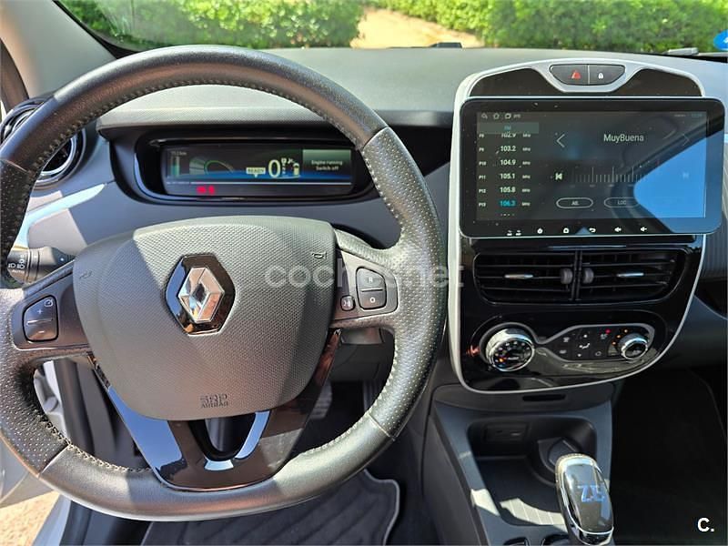 Begagnad Renault Zoe Intens 64 kW (88 HK) 2016 Eléctrico Halvkombi