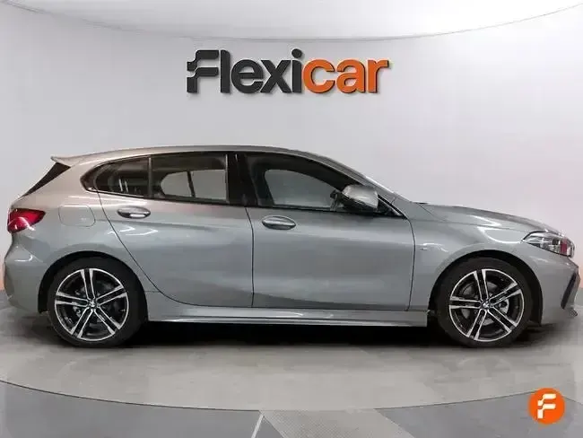 Usado BMW 118 136 CV (100 kW) 2024 Gris Utilitario