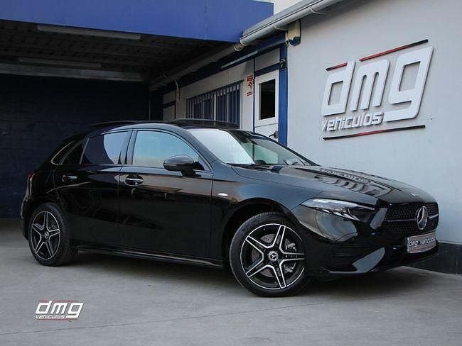 Nuevo Mercedes A250 Advanced 218 CV (160 kW) 2025 Negro Berlina