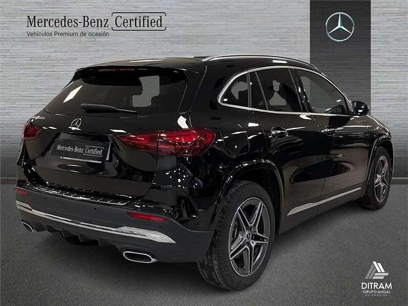 Usado Mercedes GLA250 218 CV (160 kW) 2025 SUV