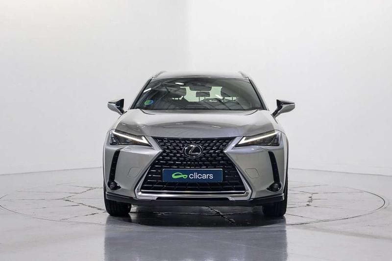 Usado Lexus UX 250h Business Edition 184 CV (135 kW) 2023 Plateado SUV