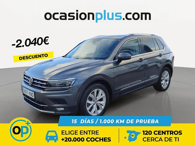 Usado VW Tiguan Sportline 150 CV (110 kW) 2018 Gris SUV