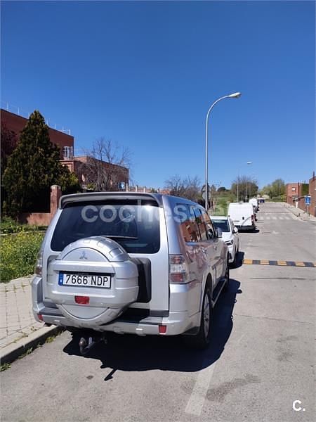 Usado Mitsubishi Montero Motion 200 CV (147 kW) 2011 Gris / plata SUV