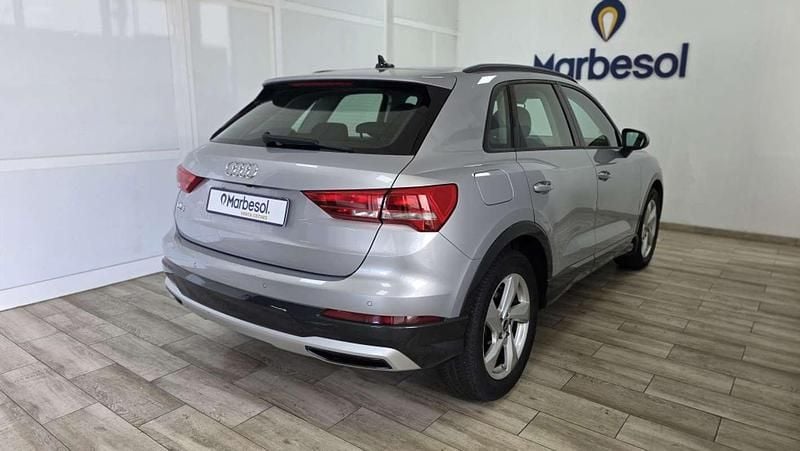 Usado Audi Q3 Advanced 150 HP (110 kW) 2022 Prateado SUV