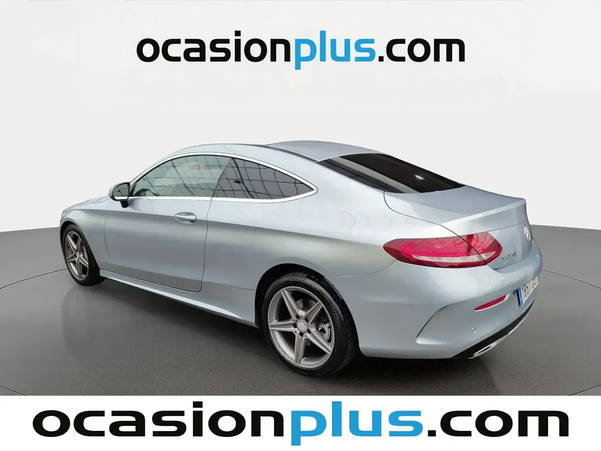 Usado Mercedes E250 AMG 204 CV (150 kW) 2016 Gris plata Coupe