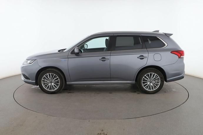 Usado Mitsubishi Outlander Motion 135 CV (99 kW) 2018 SUV