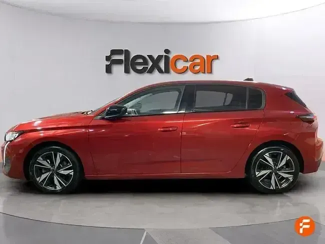 Usado Peugeot 308 Allure 130 CV (95 kW) 2024 Rojo Berlina