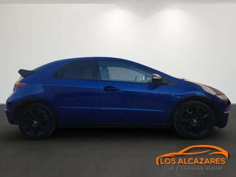 Usado Honda Civic Executive 140 CV (102 kW) 2006 Azul Utilitario