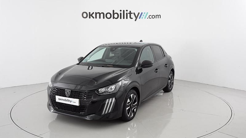 Usado Peugeot 208 Allure 100 CV (73 kW) 2024 Negro perla nera Utilitario