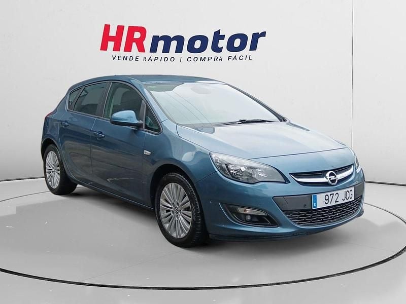 Azul Usado 2015 Opel Astra Selective Berlina | 9890 € (Precio justo) - Imagen 1/4