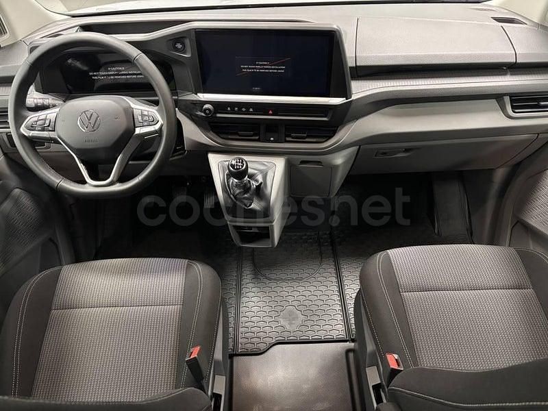Nuevo VW Caravelle 110 CV (80 kW) 2025 Gris / plata Monovolumen