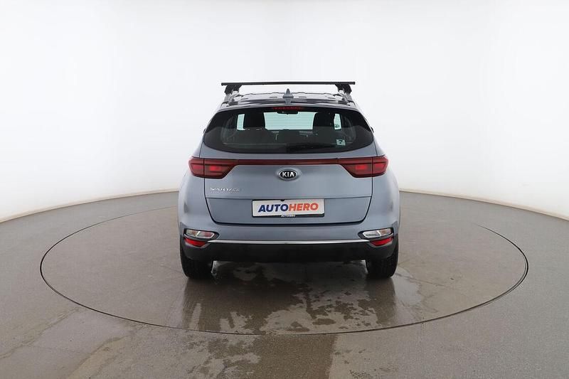 Usado Kia Sportage 132 CV (97 kW) 2021 Gris SUV