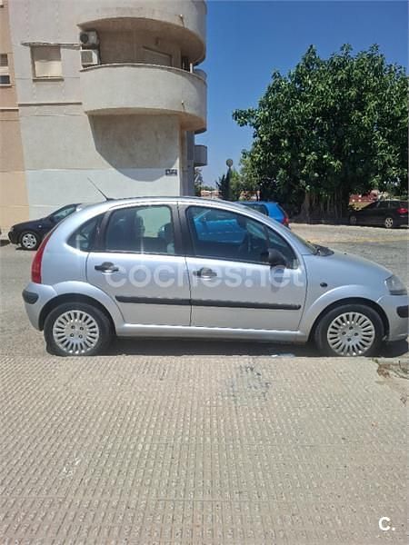 Gris / plata Usado 2004 Citroën C3 Utilitario | 3500 € (Precio justo) - Imagen 1/4
