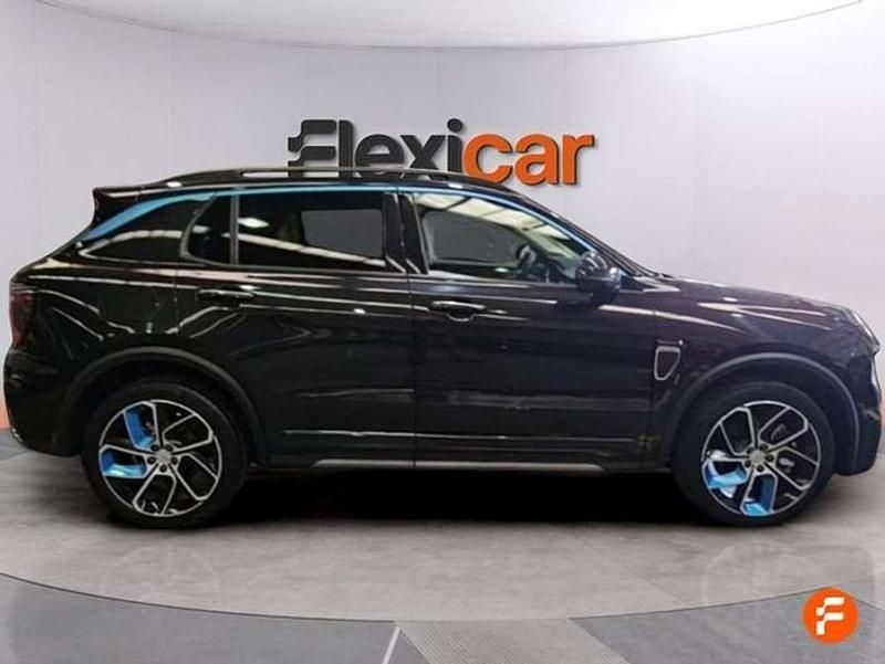 Usado Lynk & Co 01 261 CV (191 kW) 2023 Negro SUV