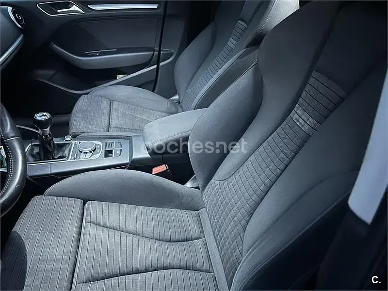 Usado Audi A3 150 CV (110 kW) 2016 Negro Berlina