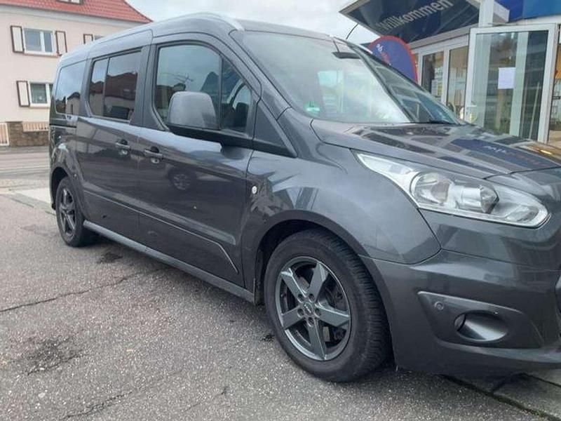 Usado Ford Transit Connect Titanium 120 CV (88 kW) 2017 Gris Monovolumen