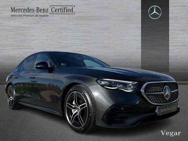 Usado Mercedes E220 Advanced Plus 197 CV (144 kW) 2025 Gris grafito Berlina