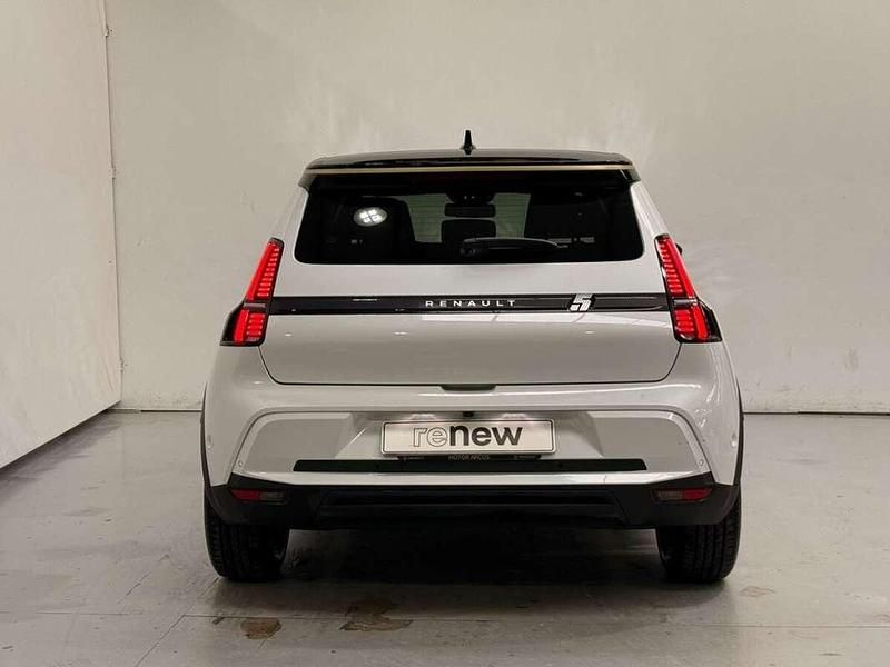 Usado Renault 5 E-Tech Techno 110 kW (150 CV) 2025 Blanco Utilitario